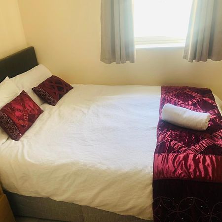 Sea View Flat Cobh Apartment ภายนอก รูปภาพ