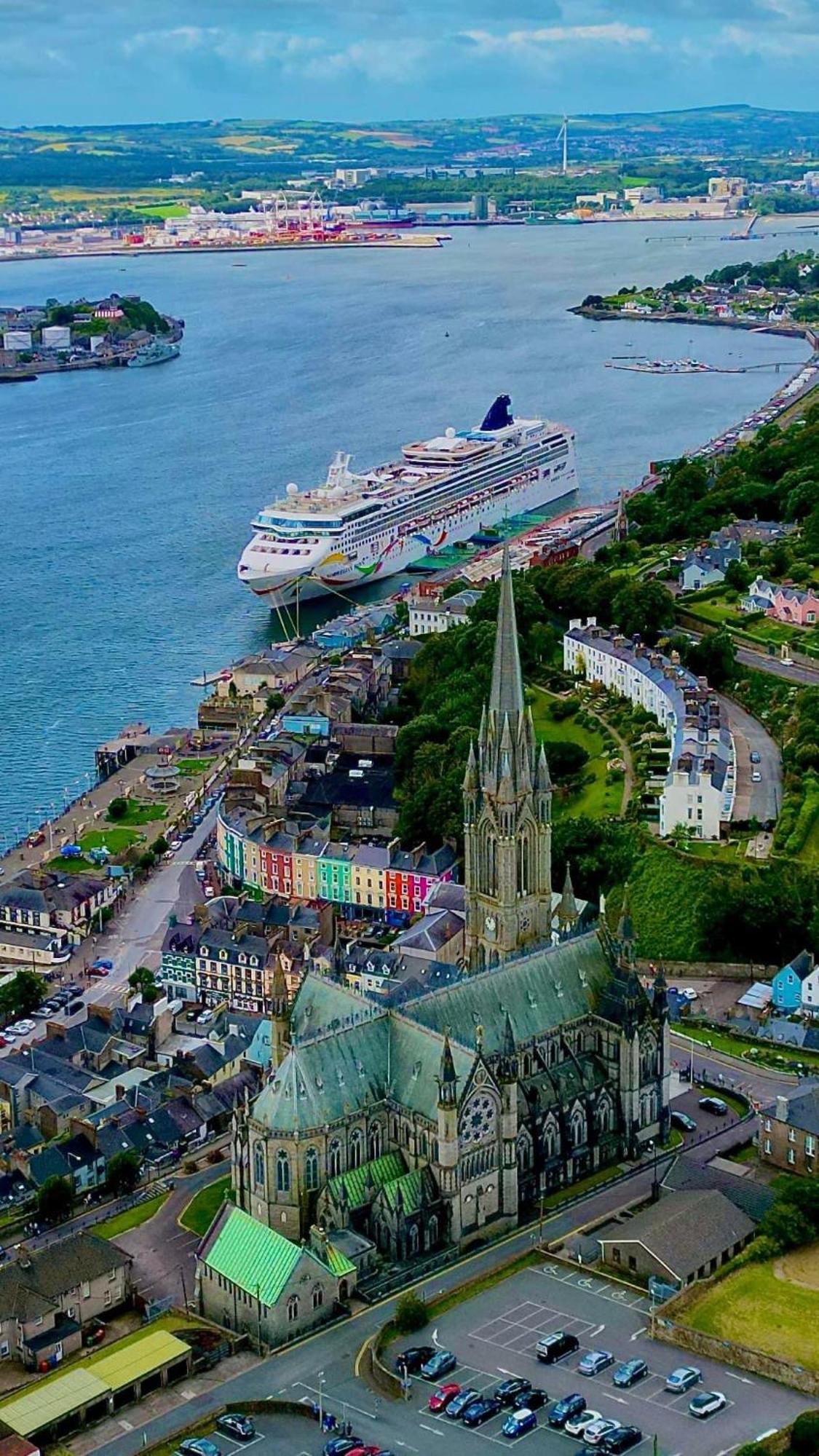 Sea View Flat Cobh Apartment ภายนอก รูปภาพ